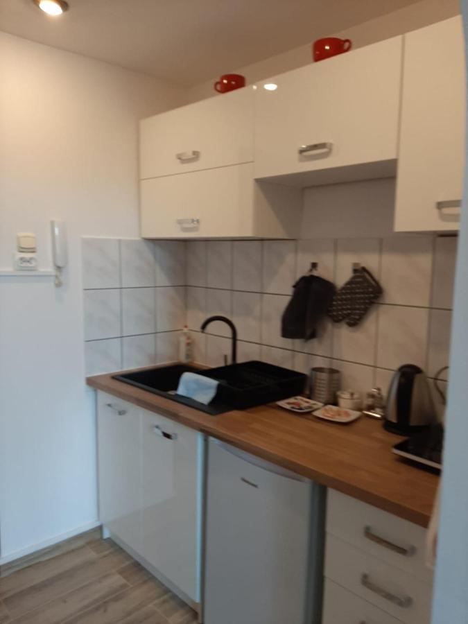 Apartamenty Marco 3 Przy Dworcu-Stare Miasto-Super Wi Fi Krakow Bagian luar foto