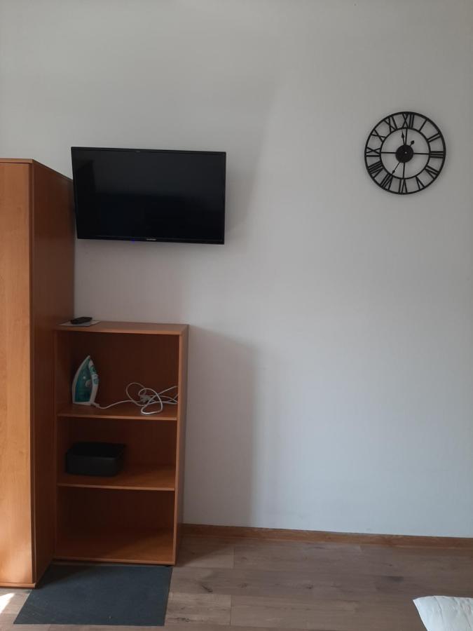 Apartamenty Marco 3 Przy Dworcu-Stare Miasto-Super Wi Fi Krakow Bagian luar foto