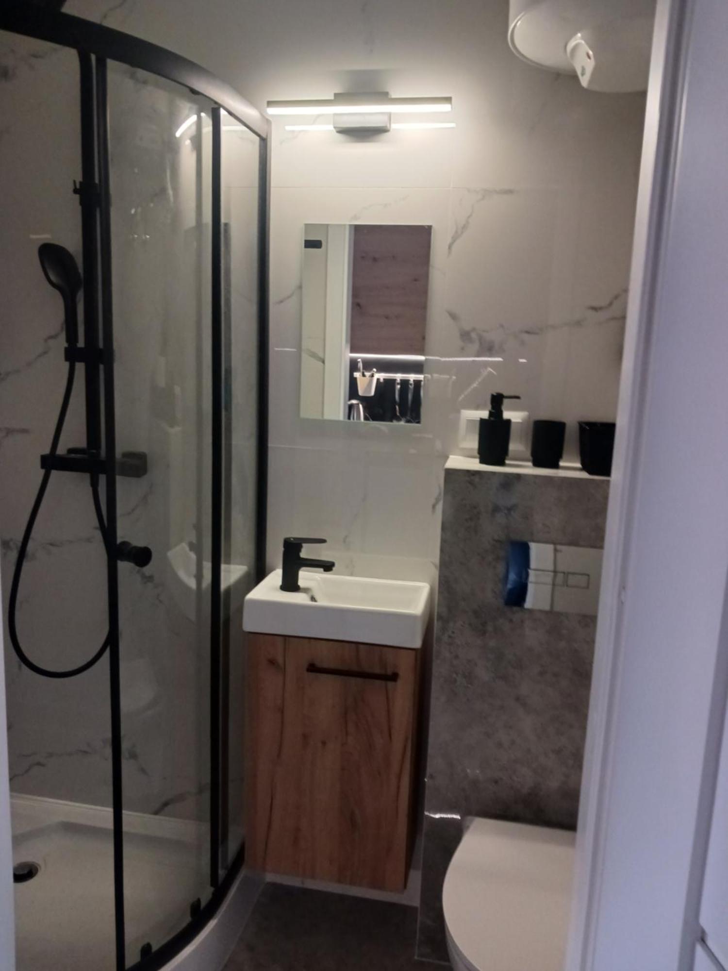 Apartamenty Marco 3 Przy Dworcu-Stare Miasto-Super Wi Fi Krakow Bagian luar foto