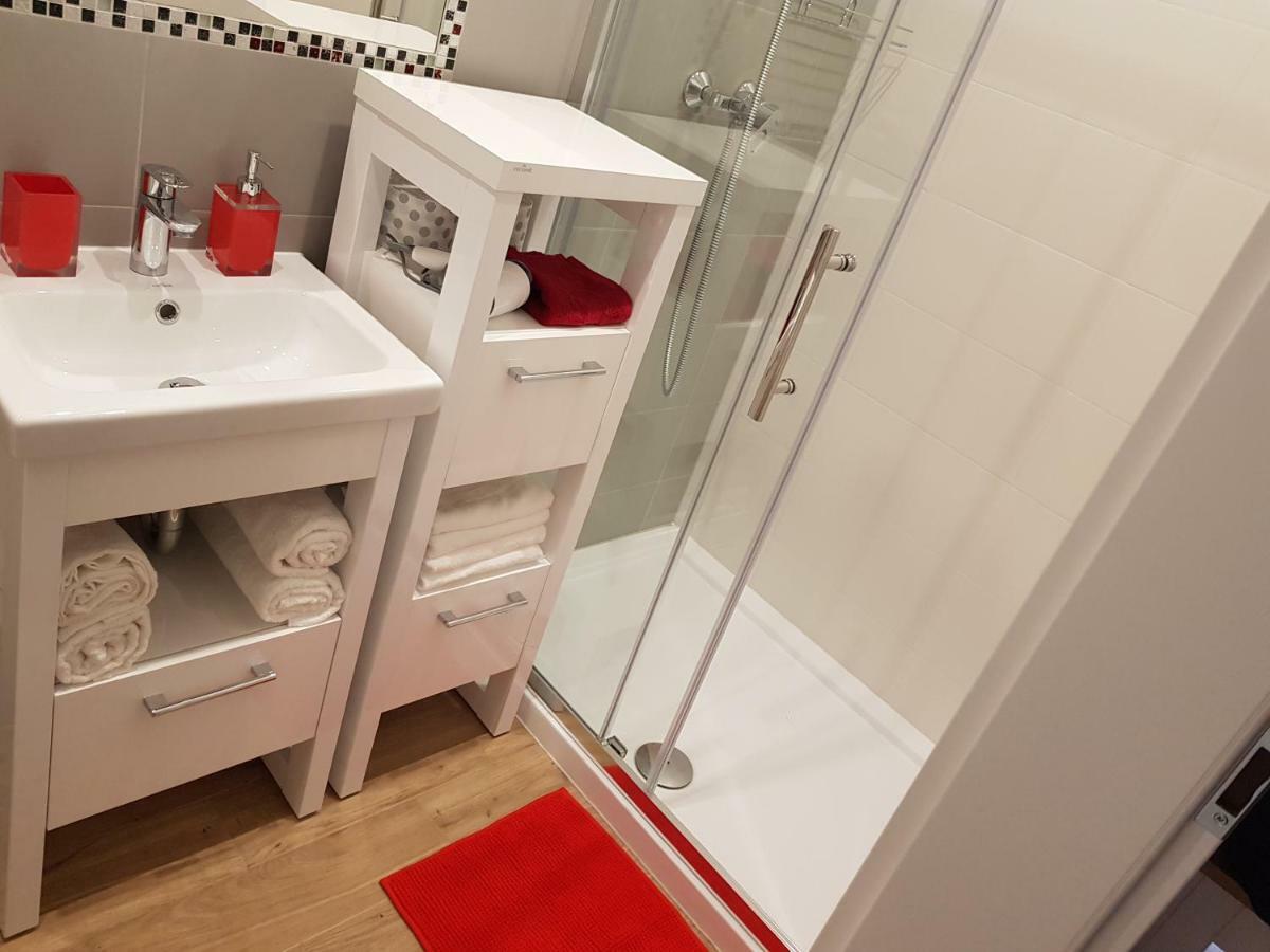 Apartamenty Marco 3 Przy Dworcu-Stare Miasto-Super Wi Fi Krakow Bagian luar foto