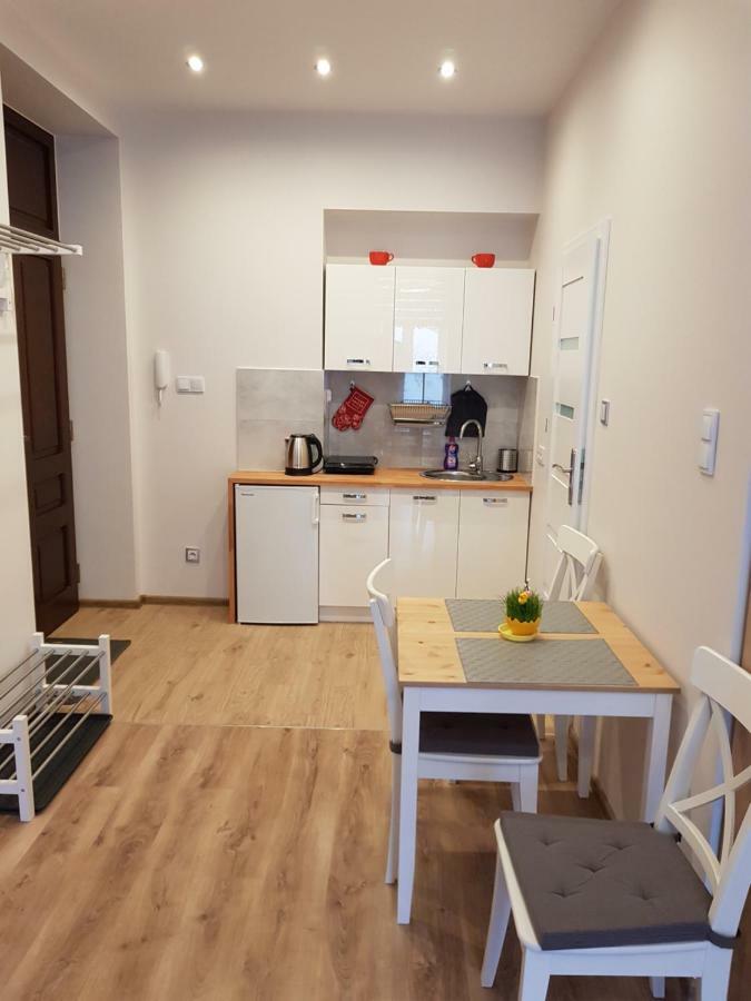 Apartamenty Marco 3 Przy Dworcu-Stare Miasto-Super Wi Fi Krakow Bagian luar foto